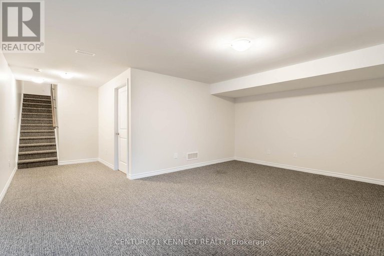 28375488/324-ventoux-avenue/notting-hillsummerside/ottawa/ontario/K4A5L6_17