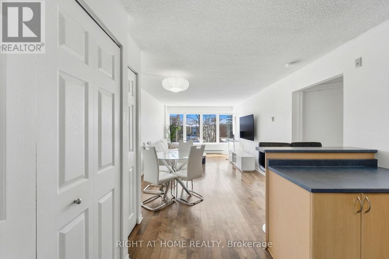 29496824/309-225-alvin-road-n/manor-park/ottawa/ontario/K1K4H6_8