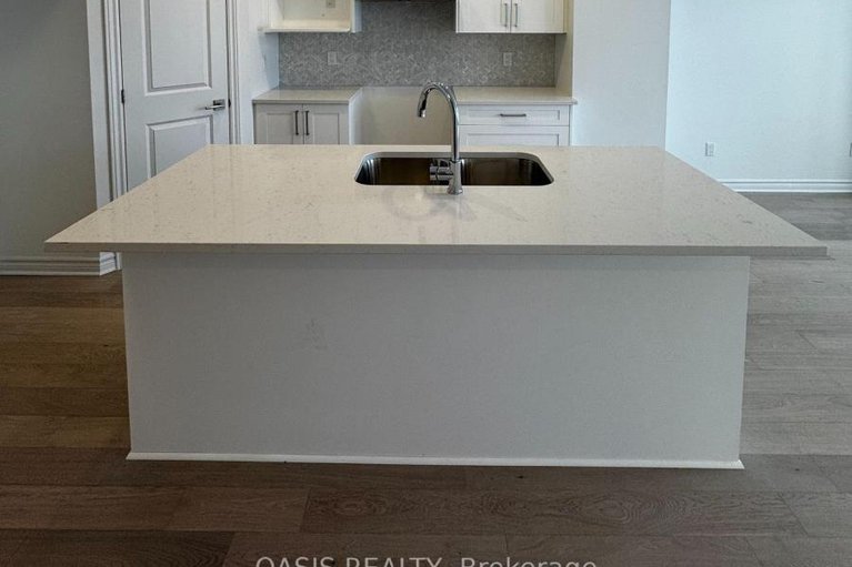 27953774/794-antonio-farley-street/camelot/ottawa/ontario/K4A5N3_4