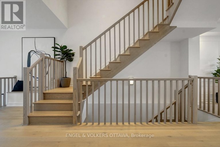 29008801/2006-allegrini-terrace/emerald-meadowstrailwest/ottawa/ontario/K2S2S7_6