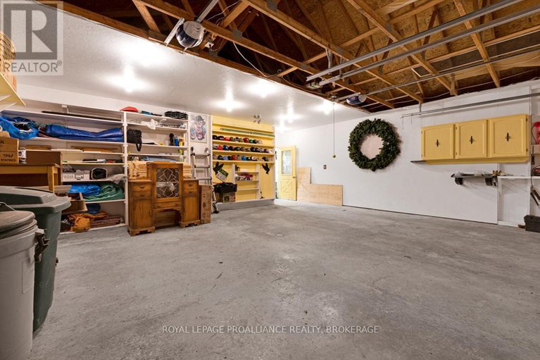 28457440/399-hardwood-ridge/lanark-highlands-dalhousie-twp/lanark-highlands/ontario/K0G1K0_44