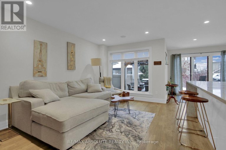 29255402/117-woodhurst-crescent/stittsville-south/ottawa/ontario/K2S0T4_13