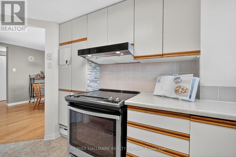 29377556/1207-80-sandcastle-drive/leslie-park/ottawa/ontario/K2H9E7_23