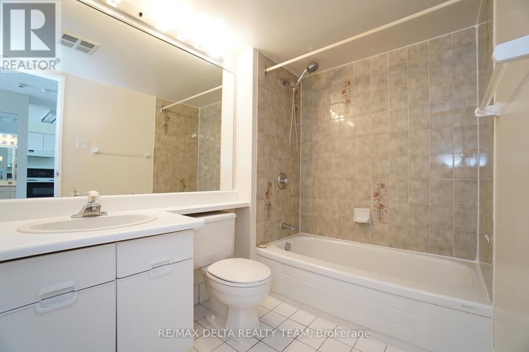 28910749/1506-545-st-laurent-boulevard/viscount-alexander-park/ottawa/ontario/K1K4H9_12