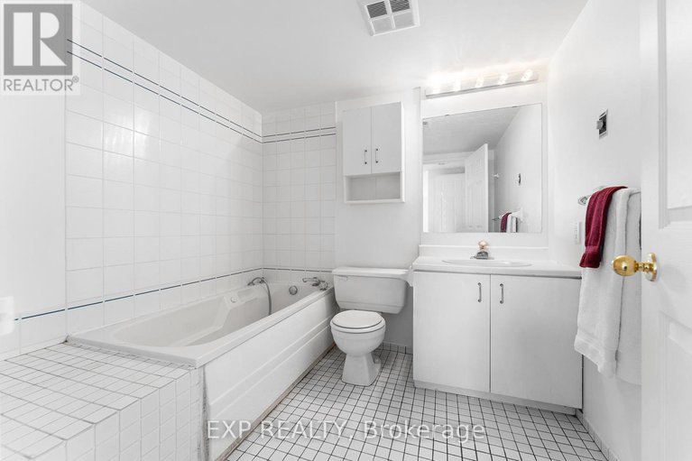 29084712/ph10-215-parkdale-avenue/mechanicsville/ottawa/ontario/K1Y4T8_24