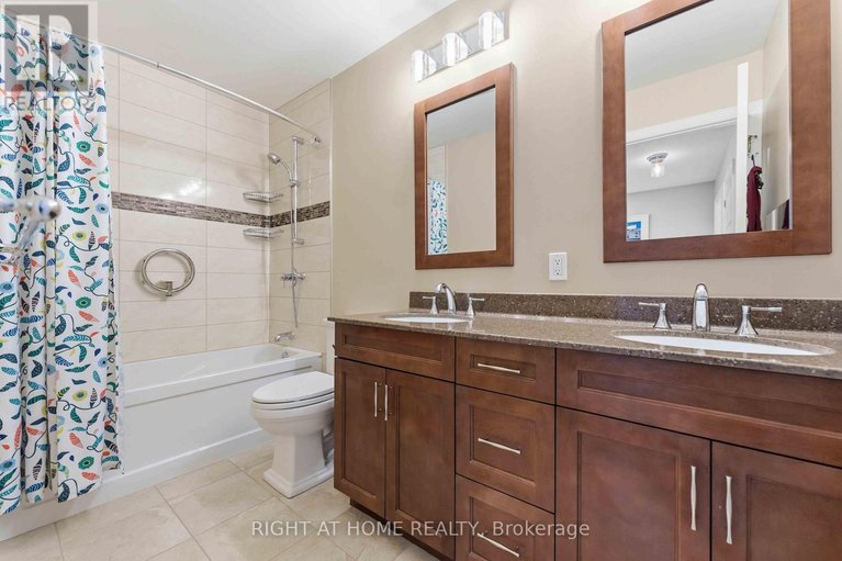 29633174/45-banting-way/beaverbrook/ottawa/ontario/K2K1P7_39