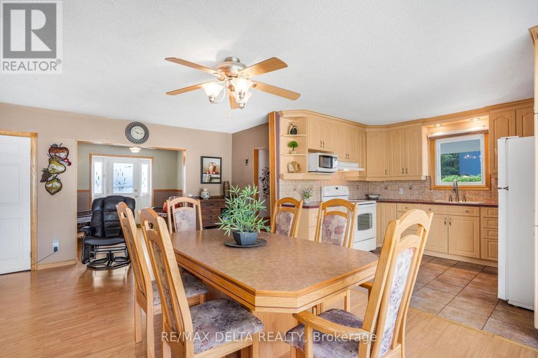 28603214/3871-champlain-street/clarencerockland-twp/clarence-rockland/ontario/K0A1E0_9