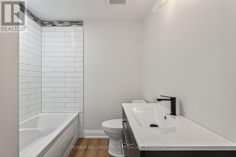 29543009/1625-royal-orchard-drive/cumberland-estates/ottawa/ontario/K4C1A9_30