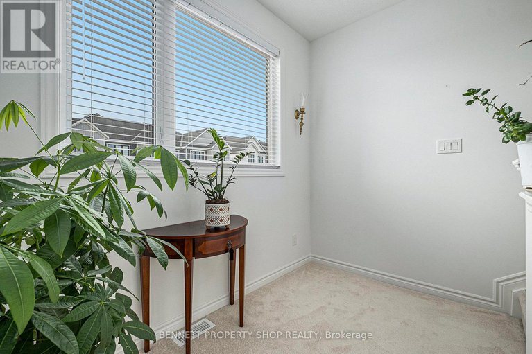 29161284/533-rye-grass-way/half-moon-bay/ottawa/ontario/K2J7A1_16