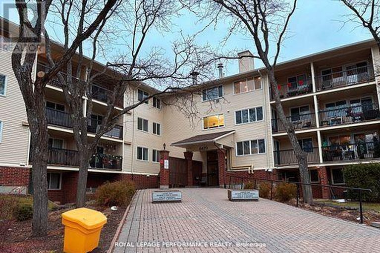 29637744/112-6470-bilberry-drive/orleans-wood/ottawa/ontario/K1C4P1_2