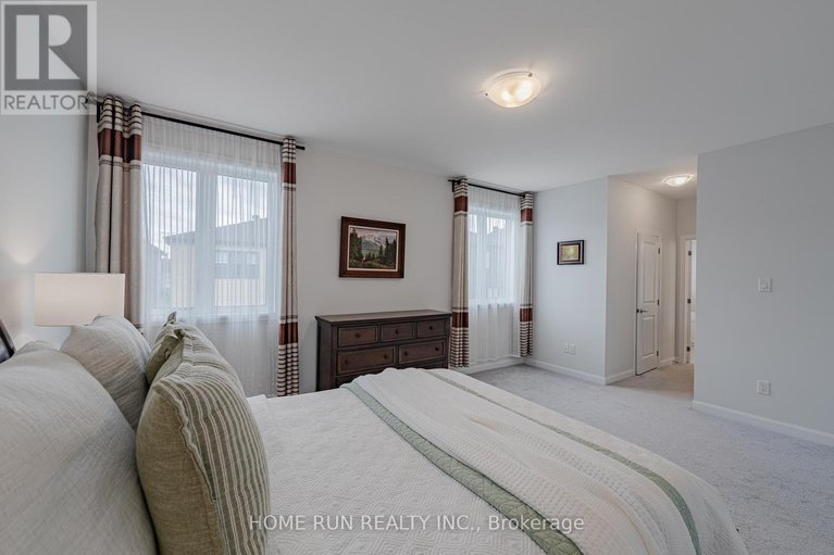 28363794/18-fossa-terrace/half-moon-bay/ottawa/ontario/K2J6W4_30