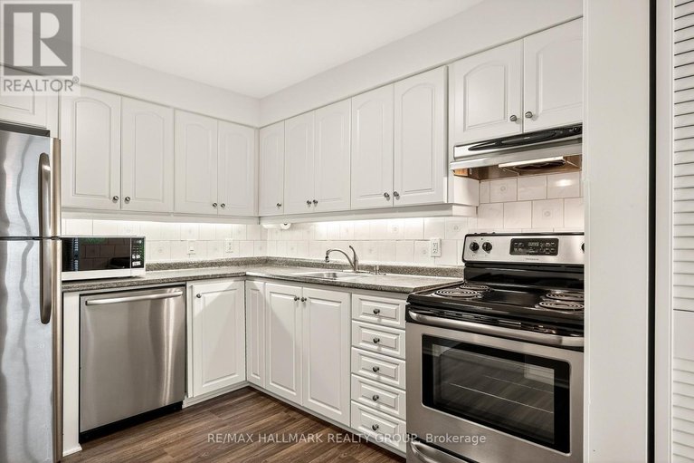 29029131/1702-1195-richmond-road/woodroffe/ottawa/ontario/K2B8E4_14