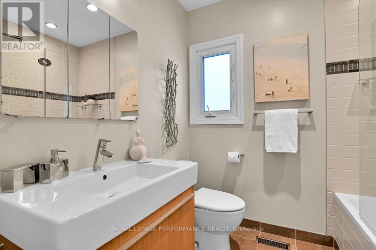 28600096/42-belgrave-road/ottawa-east/ottawa/ontario/K1S0M1_17
