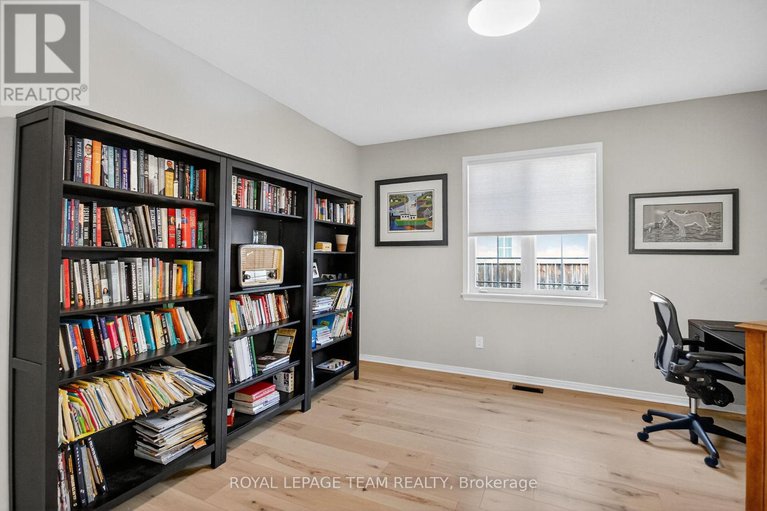 28888061/128-chenoa-way/stonebridge/ottawa/ontario/K2J0M2_21