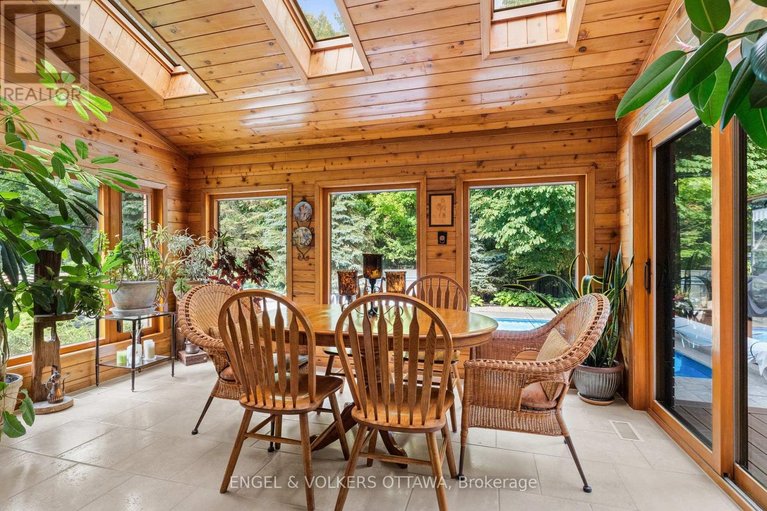 29614401/37-revol-road/merivale-gardens/ottawa/ontario/K2G0B8_27