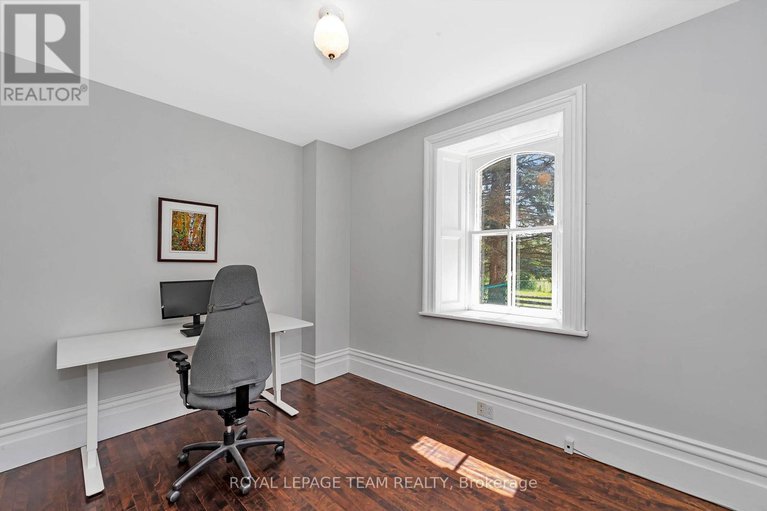 28658646/8202-flewellyn-road/remainder-of-stittsville-area/ottawa/ontario/K0A1B0_12