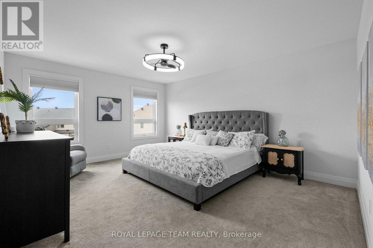 29642732/315-big-dipper-street/riverside-southgloucester-glen/ottawa/ontario/K4M0J2_24