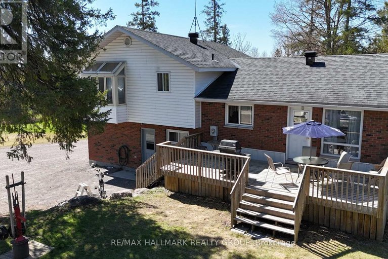 29673658/4318-stonecrest-road/woodlawnmaclarens-landingkilmaurs/ottawa/ontario/K0A3M0_2