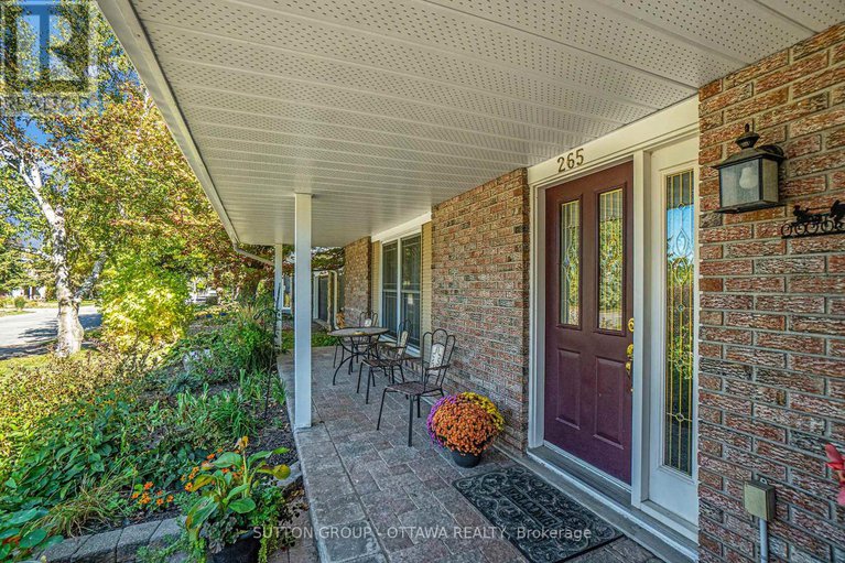 29227588/265-mcclellan-road/arlington-woods/ottawa/ontario/K2H8N7_38