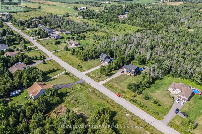 28667126/922-leslie-crain-drive/drummond-n-elmsley-drummond-twp/drummondnorth-elmsley/ontario/K7H3C3_38