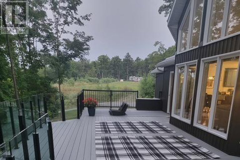 29350318/731-usborne-street/mcnabbraeside-twps/mcnabbraeside/ontario/K0A1G0_34