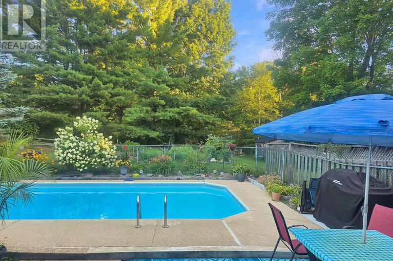 29034915/4-meikle-drive/augusta-twp/augusta/ontario/K0E1P0_37