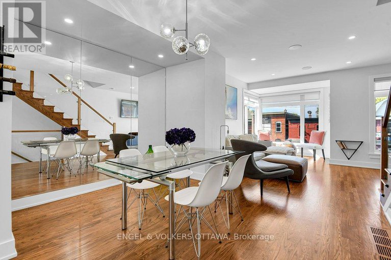 28965928/353e-booth-street/west-centre-town/ottawa/ontario/K1R7K1_14