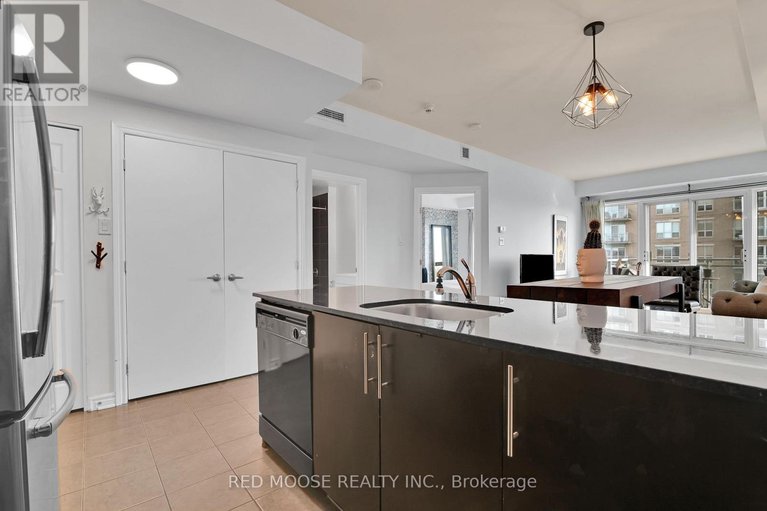 29013970/703-70-landry-street/vanier/ottawa/ontario/K1L0A8_10