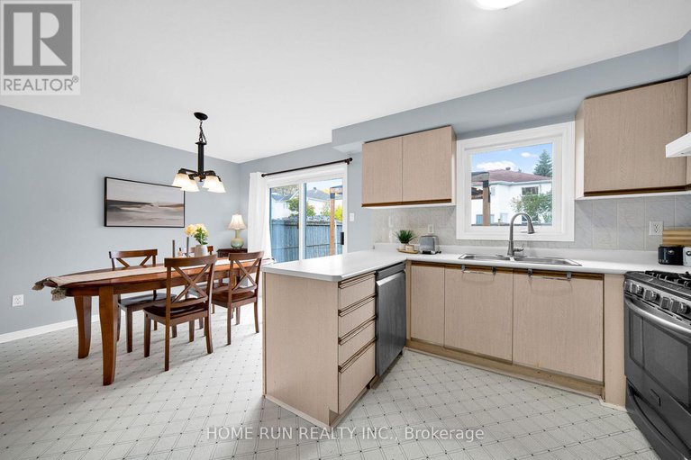 29130593/2-ipswich-terrace/morgans-grantsouth-march/ottawa/ontario/K2K2R5_25