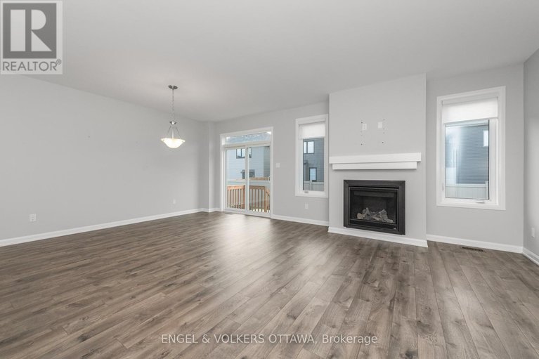 28312643/779-coast-circle/mahogany-community/ottawa/ontario/K4M0E9_23