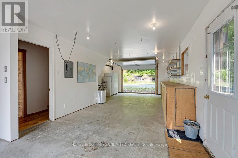 28556041/185-maple-hollow-drive/lanark-highlands-dalhousie-twp/lanark-highlands/ontario/K0G1M0_34