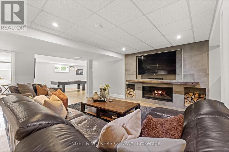 28610474/6957-lake-forest-walk/greely/ottawa/ontario/K4P0A3_25