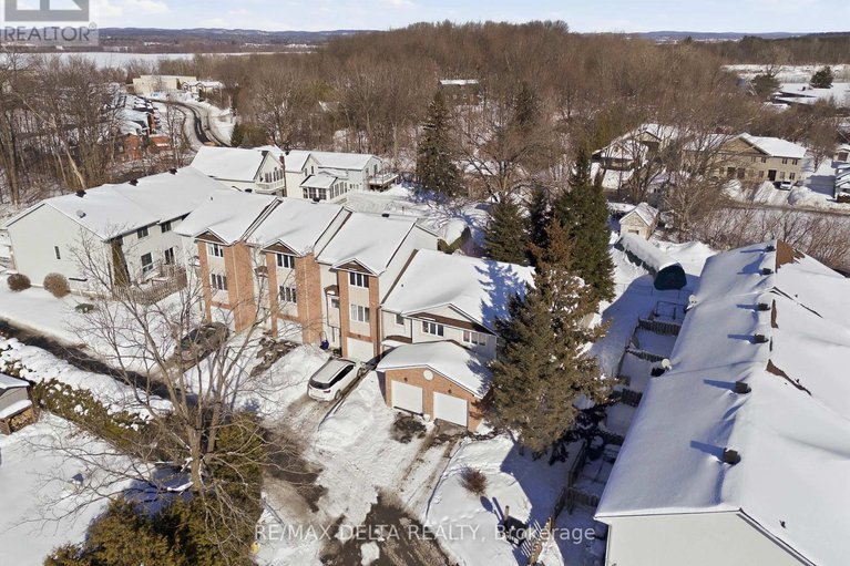 29322185/7-1948-riviera-terrace/town-of-rockland/clarence-rockland/ontario/K4K1J4_25