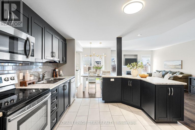 29676988/529-pepperville-crescent/emerald-meadowstrailwest/ottawa/ontario/K2M0E5_14