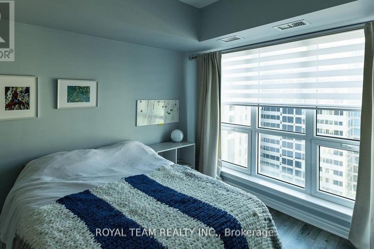 28326120/1903-234-rideau-street/sandy-hill/ottawa/ontario/K1N0A9_13