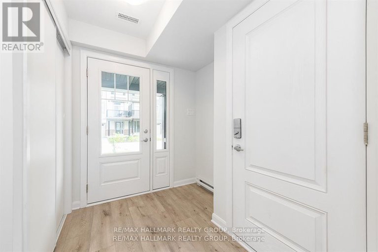 28591919/210-attwell-private/morgans-grantsouth-march/ottawa/ontario/K2K0P6_4