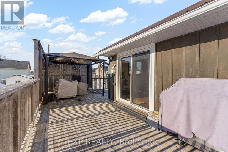 29432292/260-tasse-avenue/renfrew/renfrew/ontario/K7V3W7_6