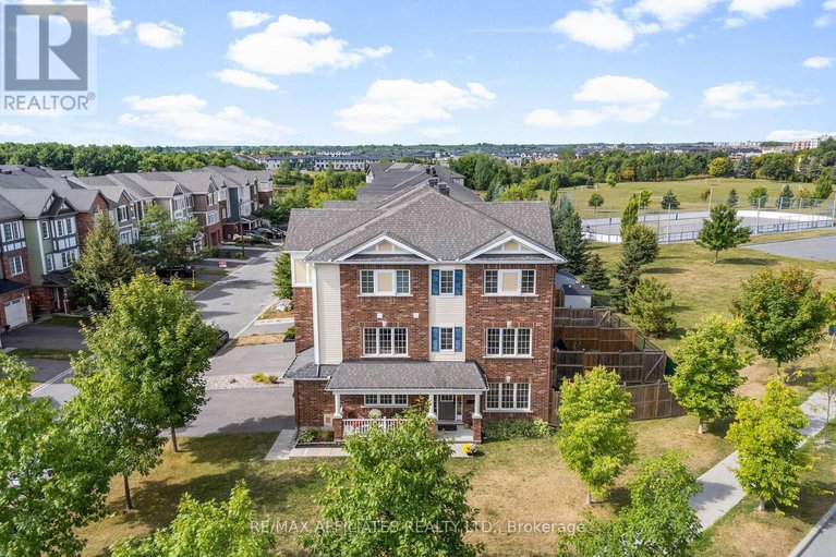 28808189/407-coldwater-crescent/emerald-meadowstrailwest/ottawa/ontario/K2M0J3_6