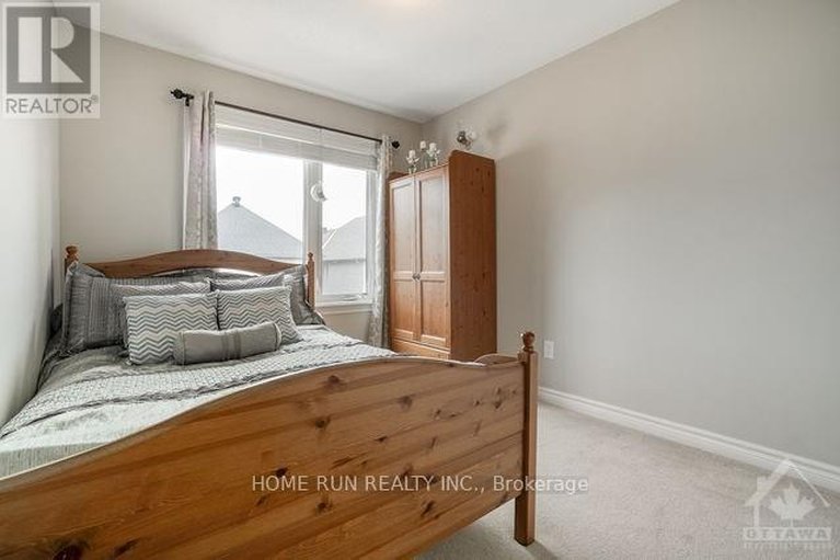 29464155/637-tennant-way/riverside-southgloucester-glen/ottawa/ontario/K4M0C7_16