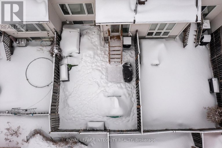 29413396/329-brigitta-street/emerald-meadowstrailwest/ottawa/ontario/K2S0H9_39