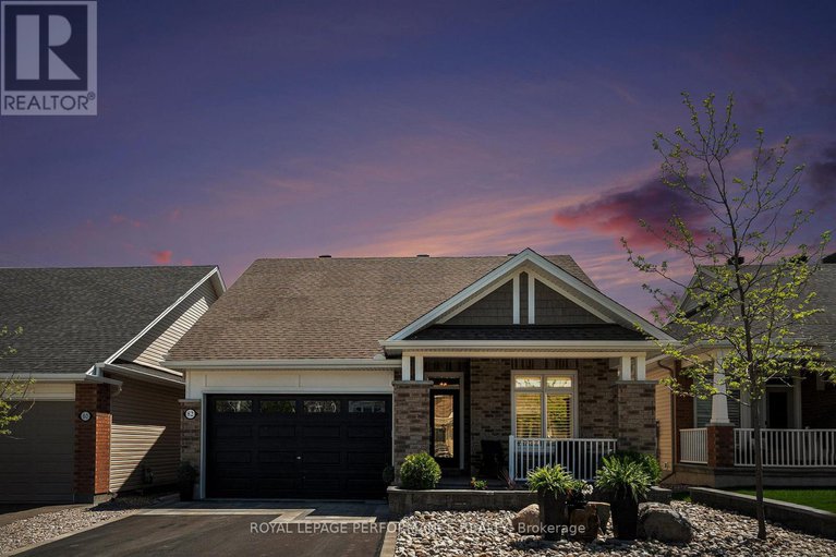 28336661/82-kayenta-street/remainder-of-stittsville-area/ottawa/ontario/K2S2K7_4