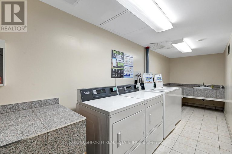 29431778/518-20-chesterton-drive/borden-farmstewart-farmcarleton-heightsparkwood-hills/ottawa/ontario/K2E6Z7_31