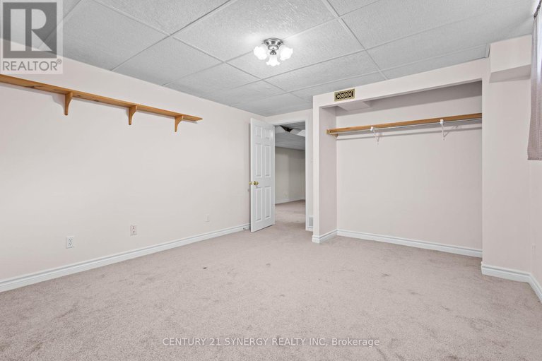 28631237/20-parkside-crescent/meadowlandscrestview/ottawa/ontario/K2G3B5_32