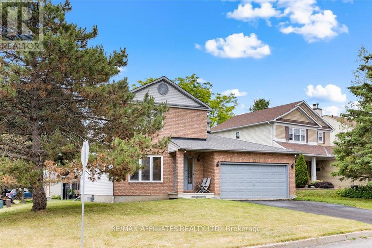 28543390/1293-parc-du-village-road/convent-glen-south/ottawa/ontario/K1C7B2_2