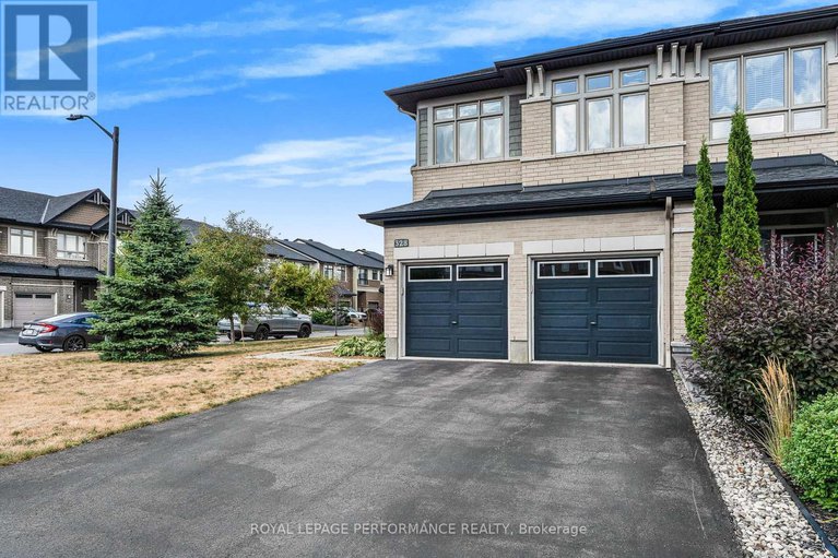 28773350/328-ballinville-circle/riverside-southgloucester-glen/ottawa/ontario/K4M0C4_2