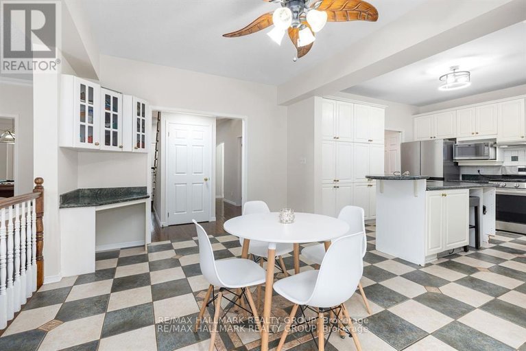 29662380/1404-montresor-way/fallingbrookridgemount/ottawa/ontario/K4A3C5_10