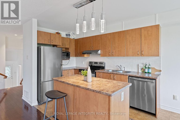 28556909/258-catamount-court/emerald-meadowstrailwest/ottawa/ontario/K2M0A9_10