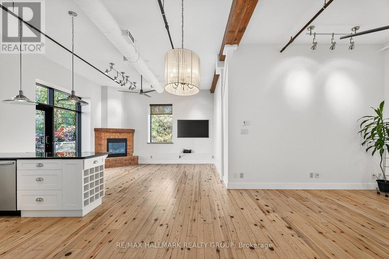 29155781/114-83-little-bridge-street/almonte/mississippi-mills/ontario/K0A1A0_4