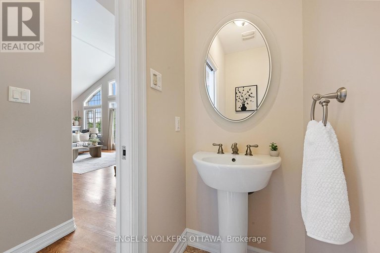 28526732/1468-sandy-beach-court/greely/ottawa/ontario/K4P0C2_15
