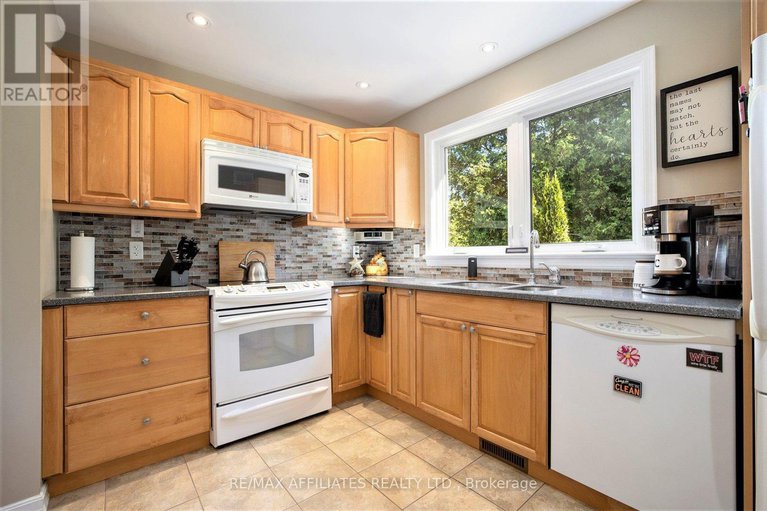 28652635/8185-jock-trail/goulbourn-twp-from-franktown-rdsouth-to-rideau/ottawa/ontario/K0A2Z0_16
